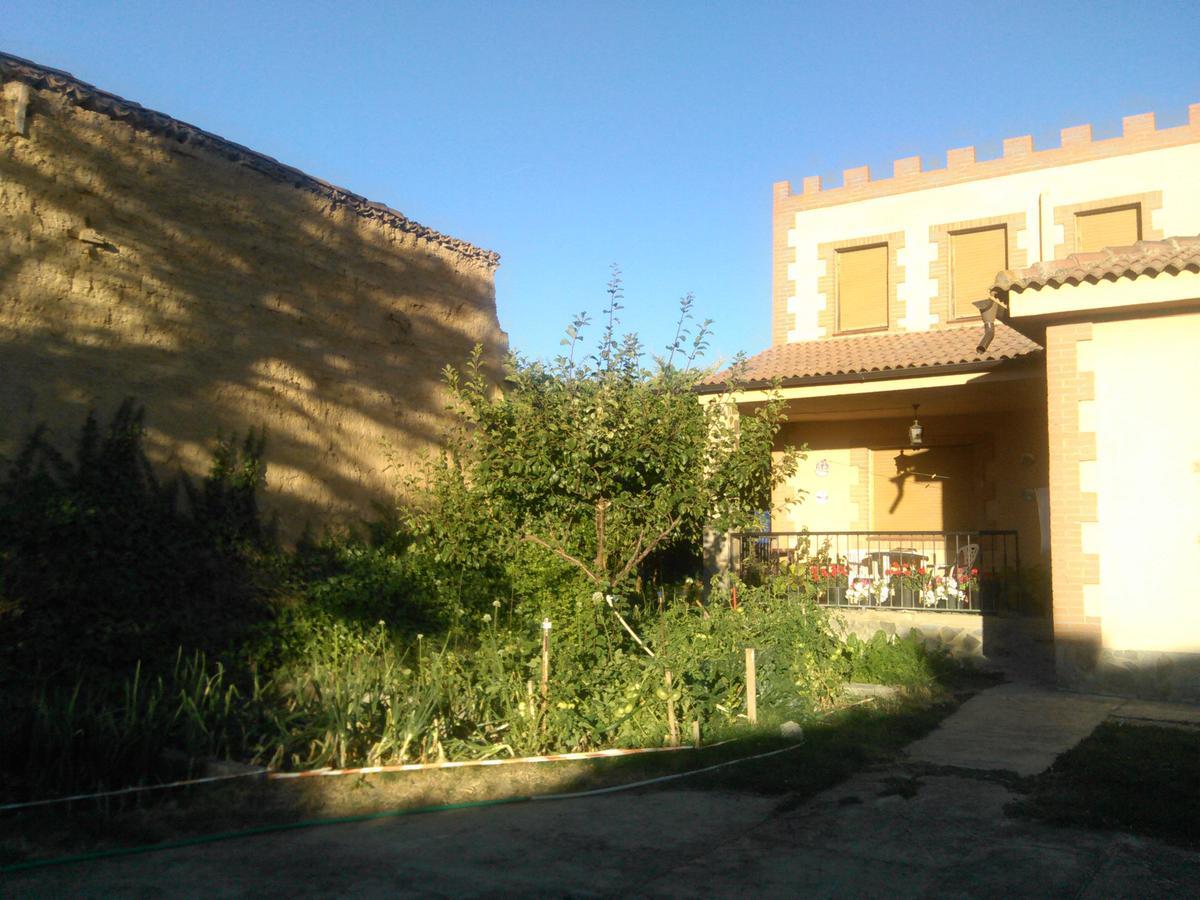 מלון Palazuelo de Vedija Fuerte De San Mauricio מראה חיצוני תמונה